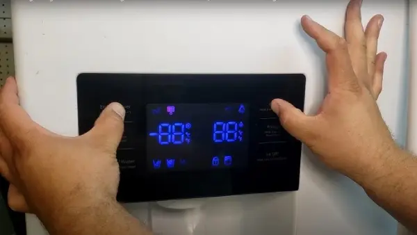 Freezer displaying error codes